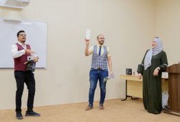 إفطار جماعي للموظفين 