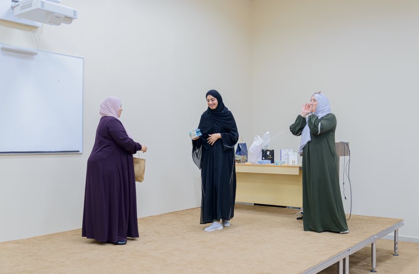 إفطار جماعي للموظفين 
