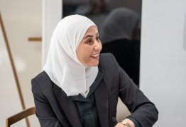اتفاقية تعاون بين جامعة العين ومجموعة أبولونيا وسينيرجي الطبية