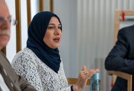 اتفاقية تعاون بين جامعة العين ومجموعة أبولونيا وسينيرجي الطبية