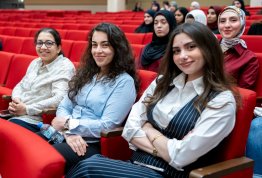اليوم المهني للصيدلة والتغذية