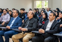فعالية عائلة واحدة، عالم واحد، لغات متعددة